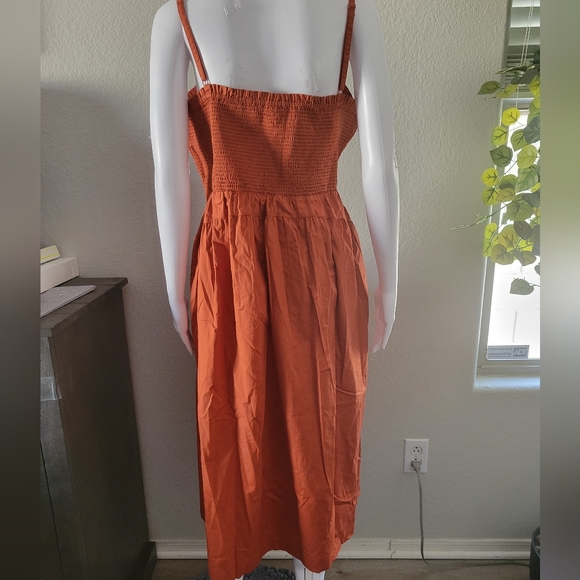 Old Navy Dress - Picture 2 of 8